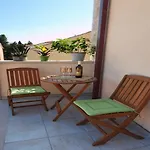 Anuska Apartament *