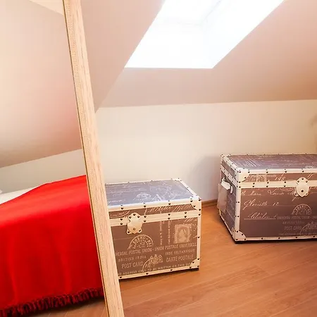 Anuska アパート *