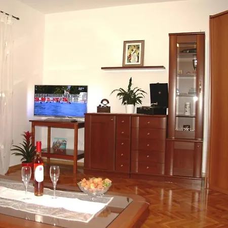 Anuska * تْسافتات